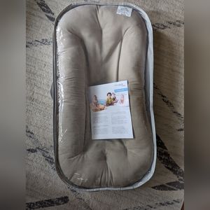 NEW Snuggle Me Toddler Lounger